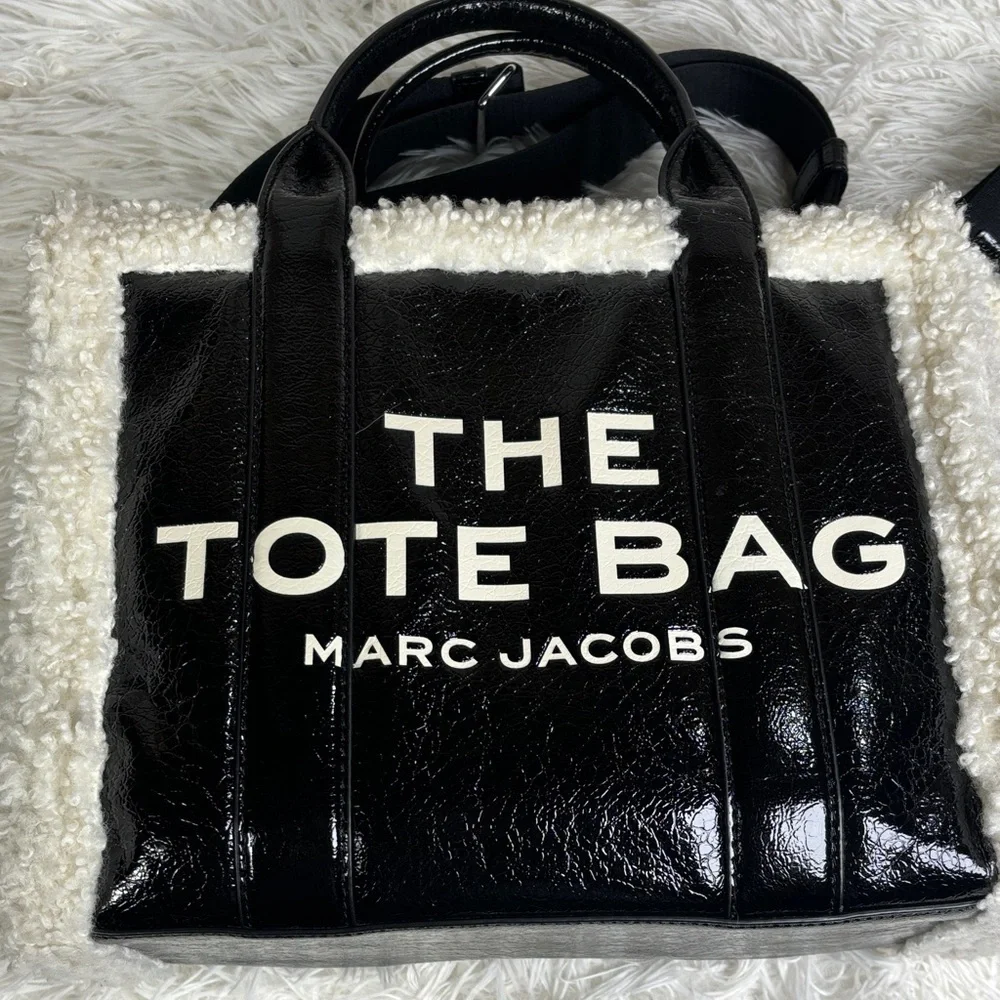 Marc Jacobs Crinkled Leather Faux Shearling Medium The Tote Bag